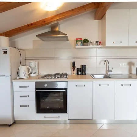 Apartman Eden In Peaceful Area Near Center