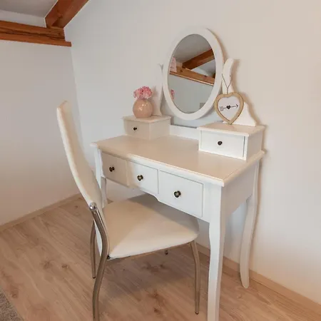Apartman Eden In Peaceful Area Near Center